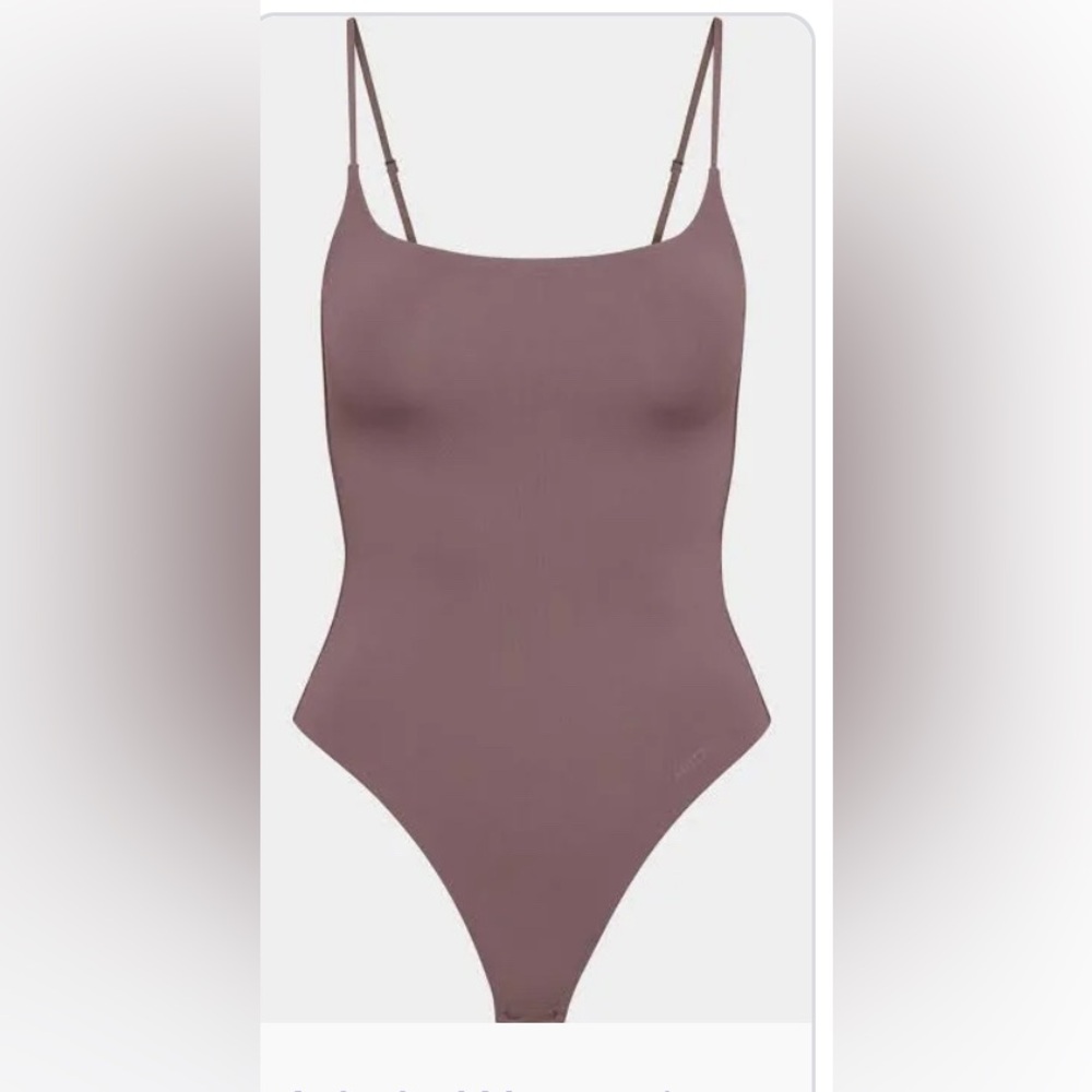 Aritzia Purple One-Piece Swimsuit Sleek Design